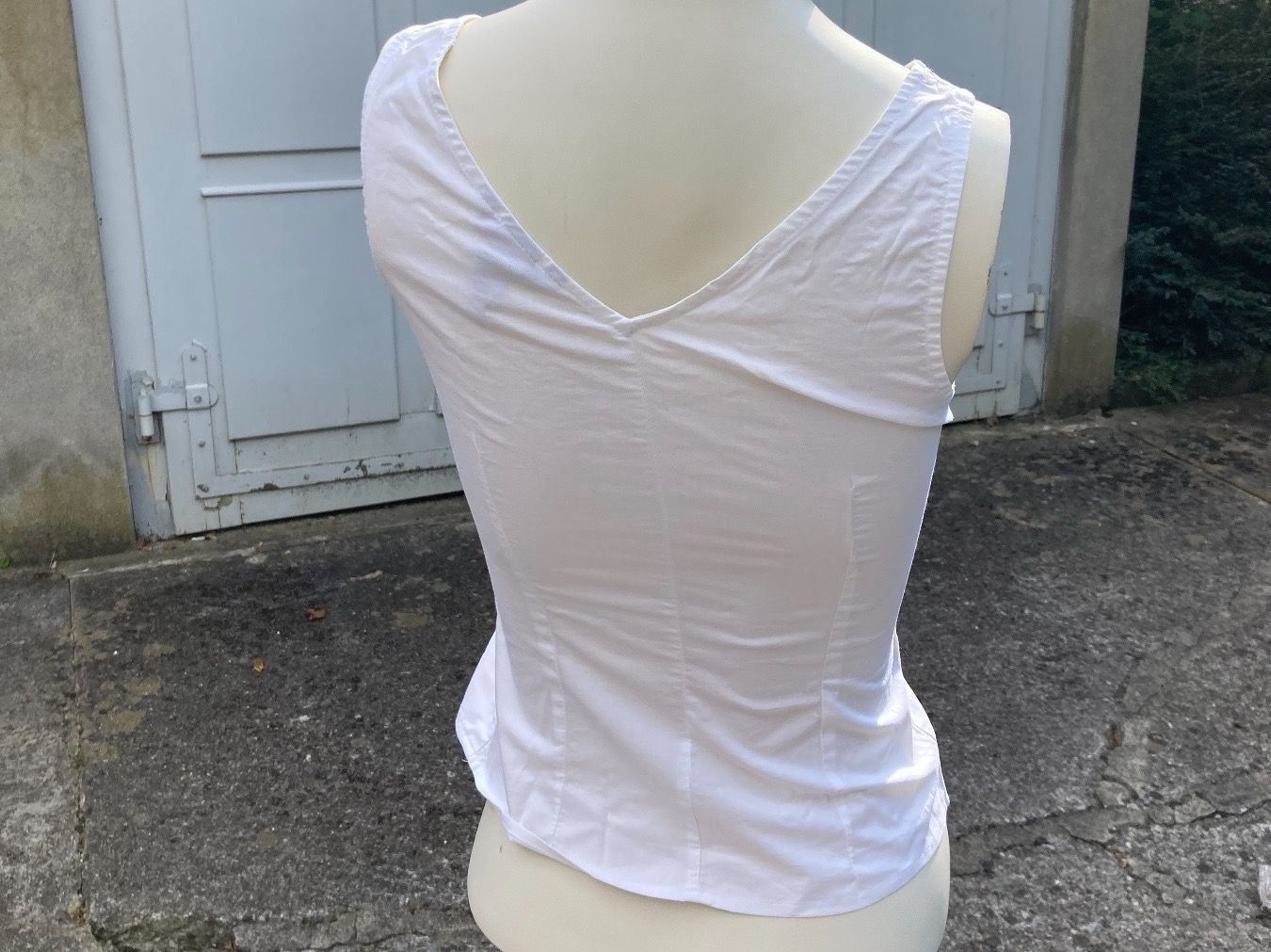 H&M Top: Top mit Schleife – Usato da Uster venduto da Kalici1 1