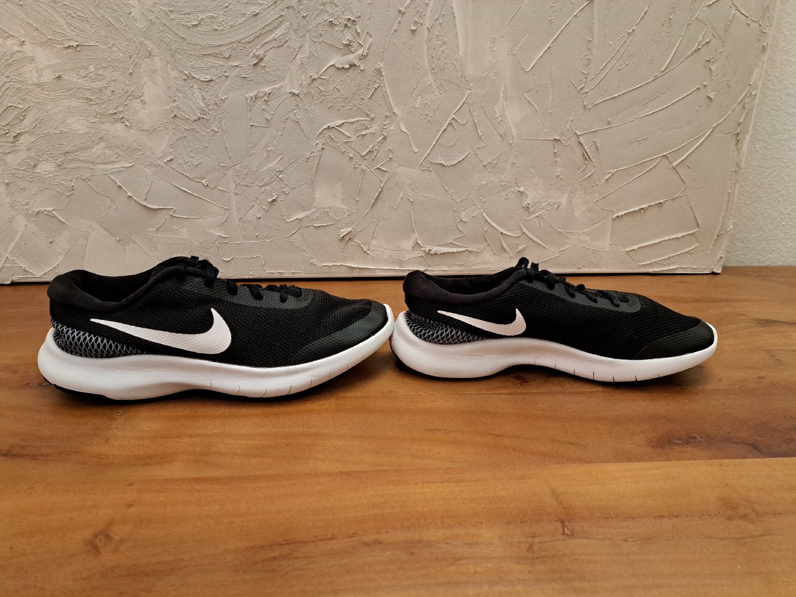 Nike Scarpe da uomo: Nike Flex Experience RN 7, Gr. 40.5, schwarz – Usato da Männedorf venduto da ste_9lfs 2