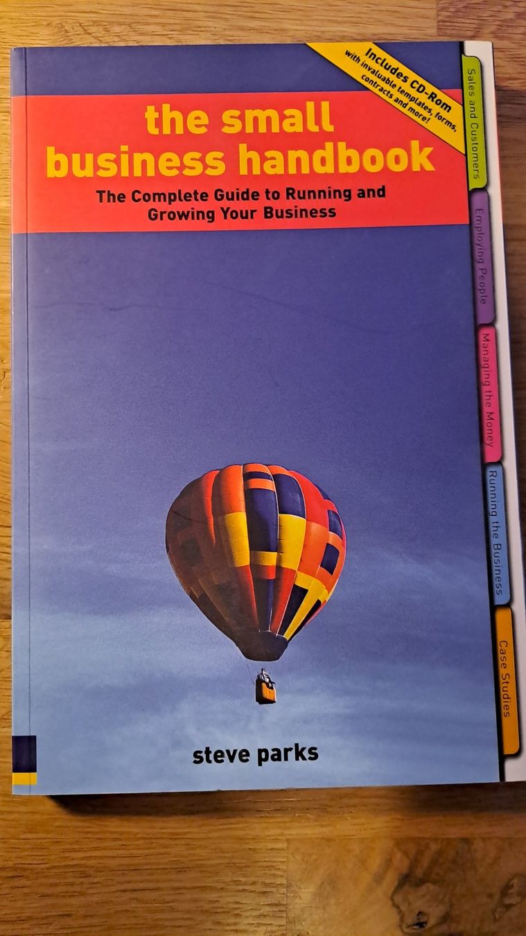 Libri: The Small Business Handbook - Steve Parks – Usato da Rieden AG venduto da Werkstattlaedeli