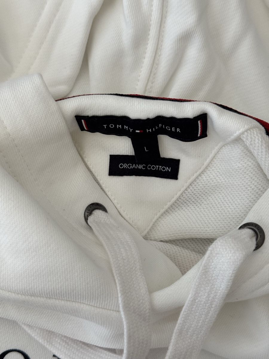 Tommy Hilfiger Maglioni & Felpe: Tommy Hilfiger Hoodie Gr. L – Usato da Untersiggenthal venduto da floriyang 1