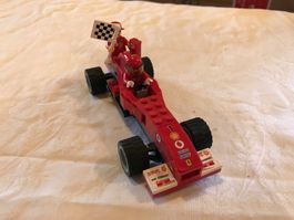 Lego Ferrari avec 2 personnages