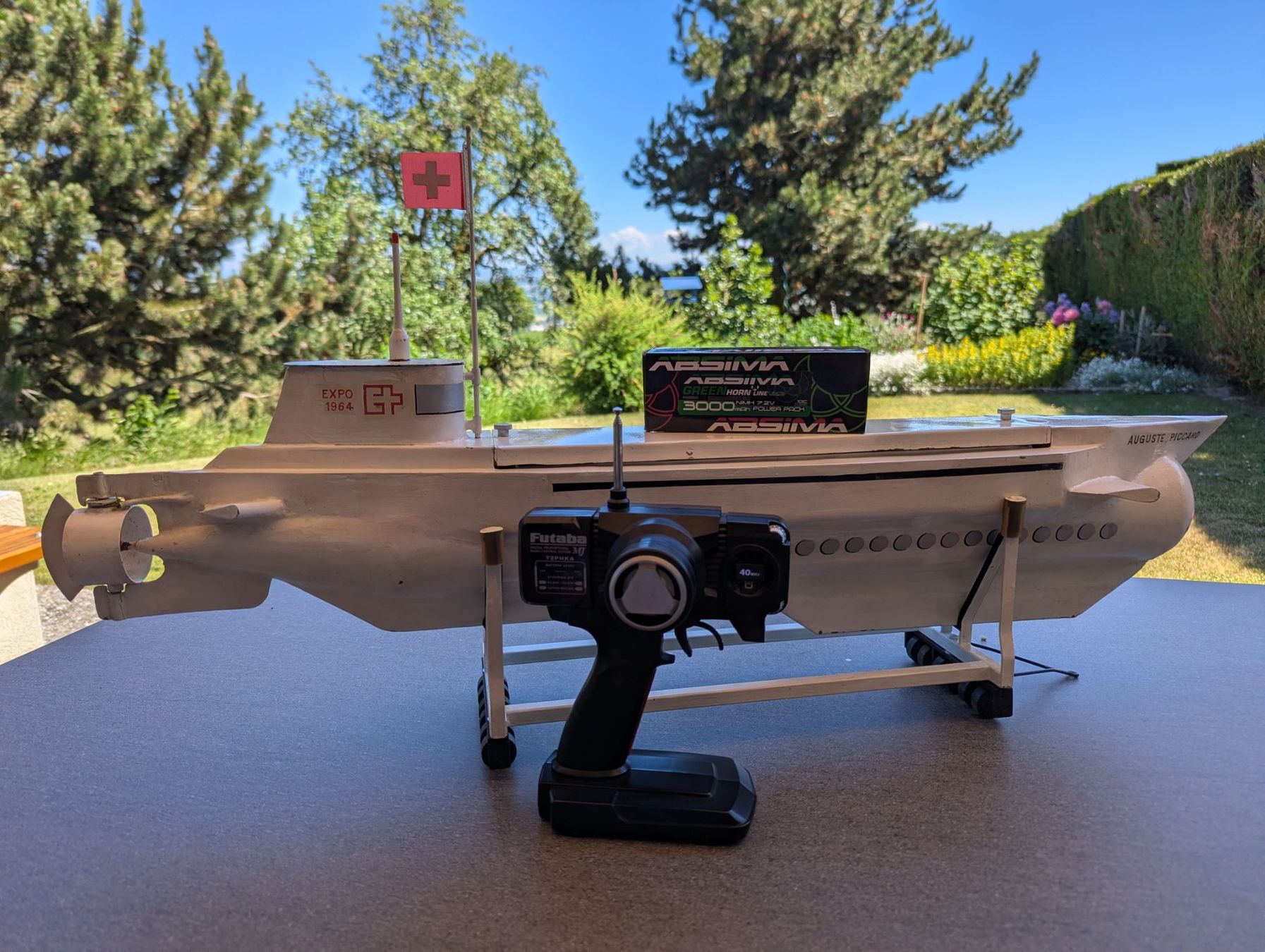Modellismo RC: Ancien sous-marin " Mésoscaphe" Auguste Piccard. – Difettoso da montcherand venduto da Niollu