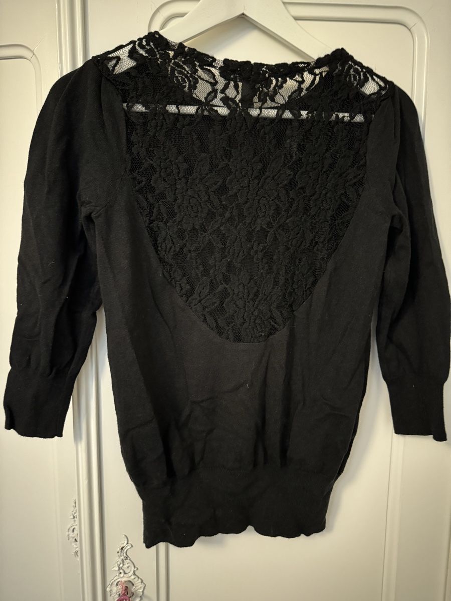 Mango Maglioni & Felpe: Schwarzer Mango Suit Pullover mit Spitzenrücken Gr. S – Usato da Küsnacht ZH venduto da ToddyGinger 1