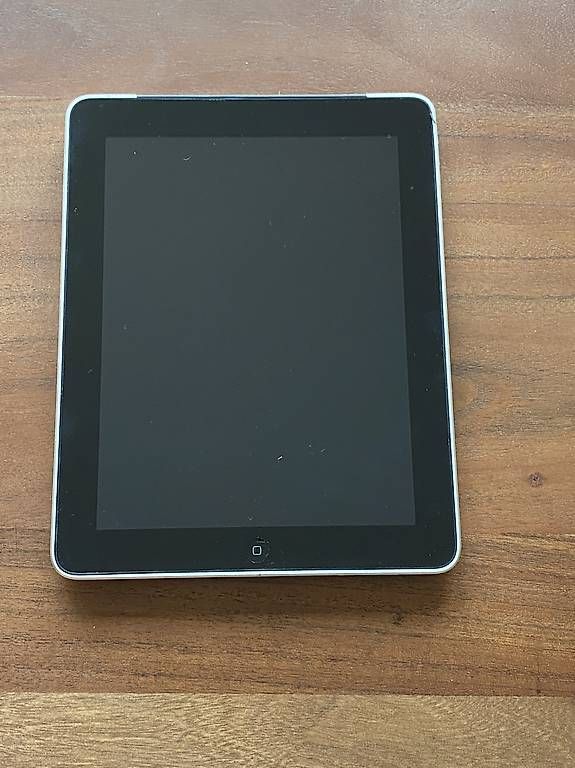 Tablet PC: Apple Ipad 64GB – Gebraucht aus Zürich von ricazh8