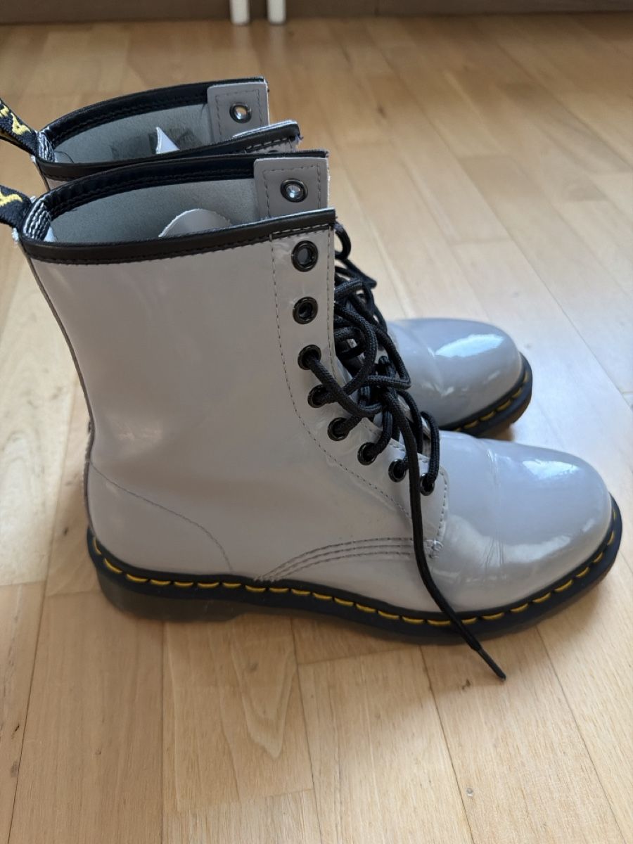 Dr. Martens Scarpe da donna: Dr. Martens grau – Nuovo (secondo la descrizione) da Birsfelden venduto da Haex 1