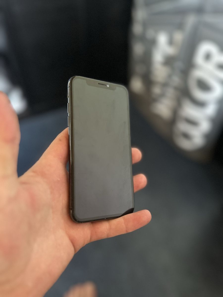 Apple Portables: Apple IPhone X – D'occasion à Oftringen par L_27 2