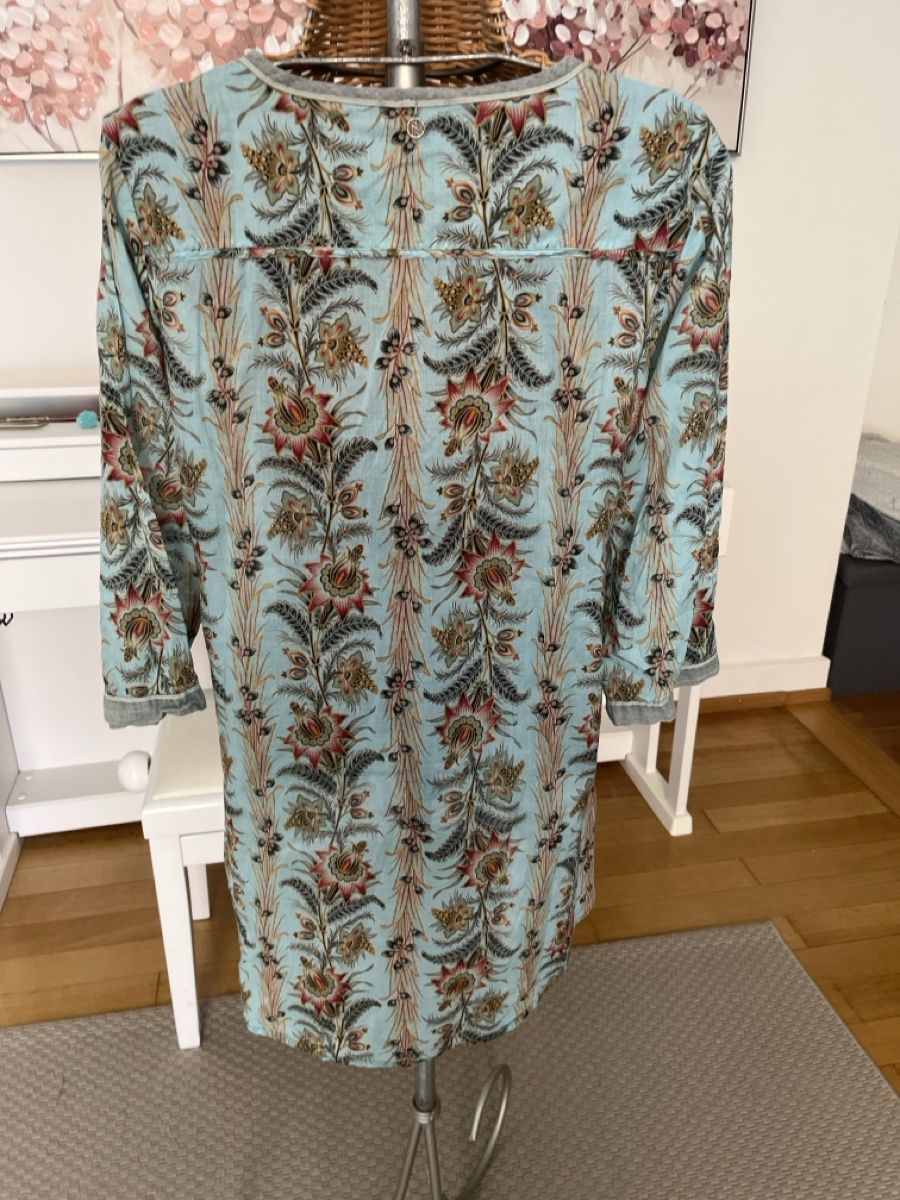 Nile Tuniche: Farbenfrohe Tunika mit Blumenmuster, Nile, M – Usato da Solothurn venduto da Bobesch08 4