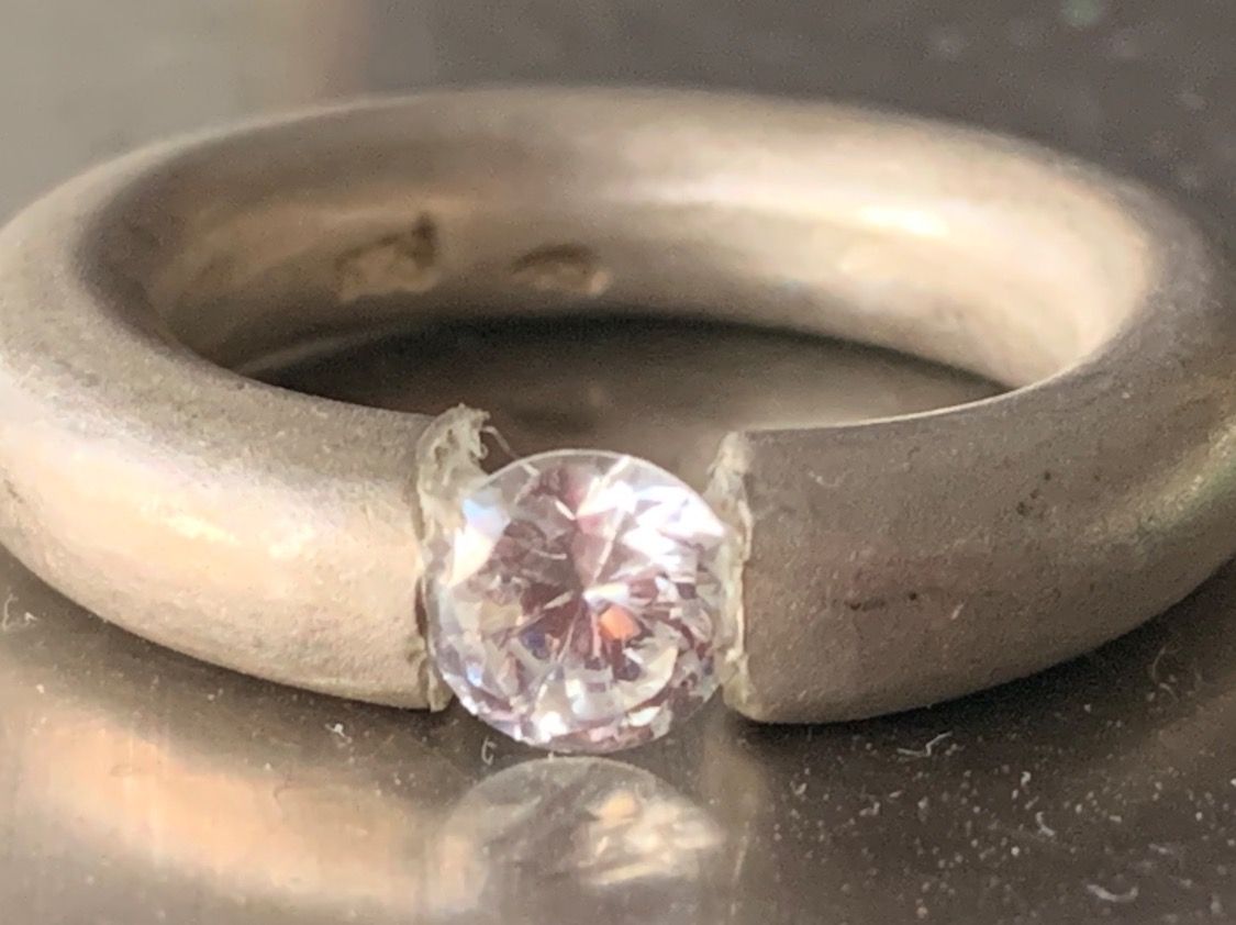 Anelli: Silberring UNI mit Diamantimitat (55) – Usato da Dittingen venduto da Bijoubelle