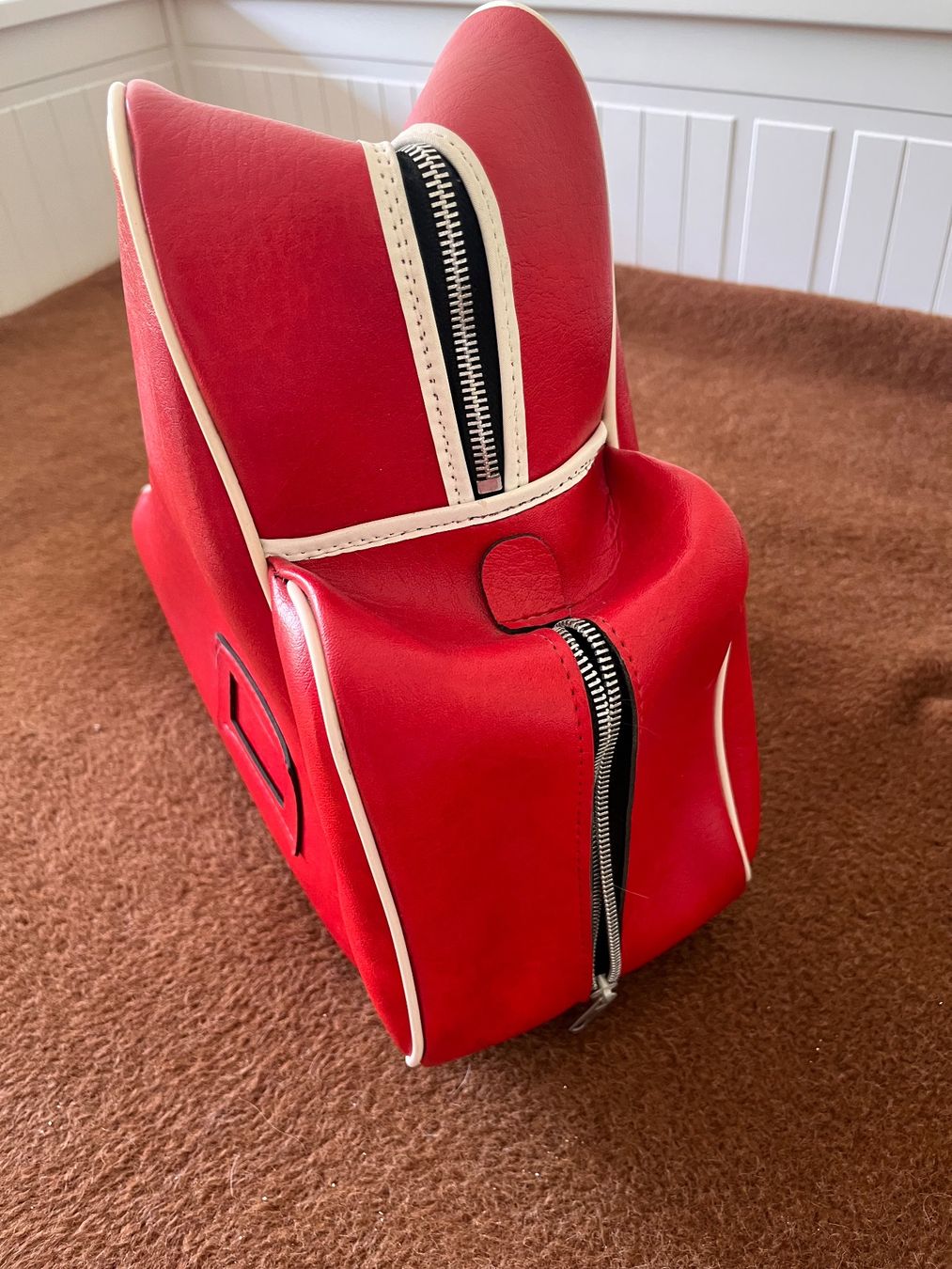 Borse: Coole Retro Schlittschuhtasche – Usato da Bern venduto da Sonia-Bern 5