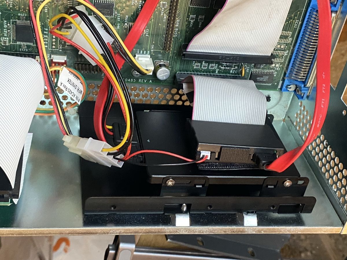 E-Mu Instruments de musique: E-mu sampler ultra 6400 – D'occasion à Epautheyres par jocib 2