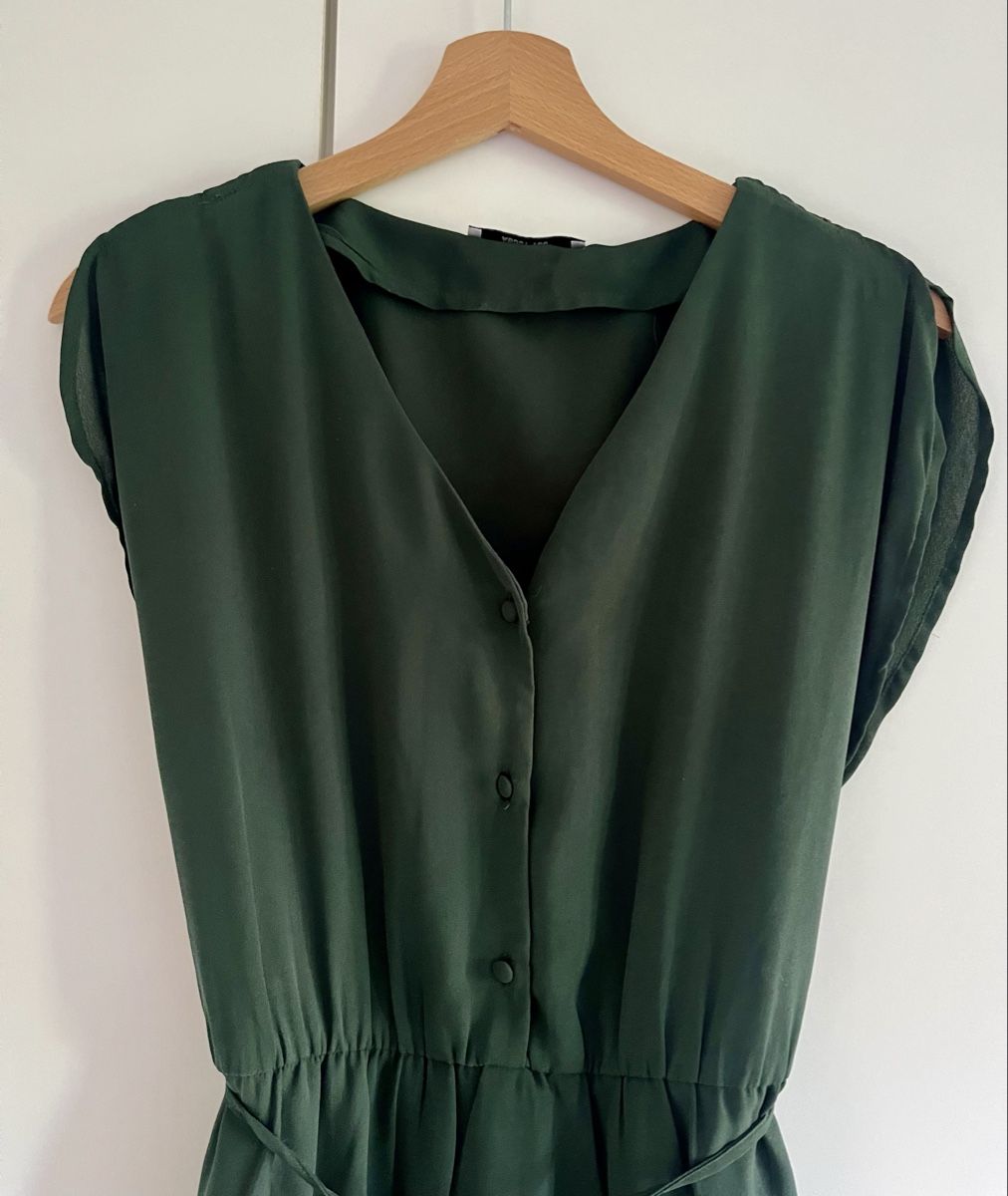 Vestiti: Khakifarbenes Kleid, Grösse 36, about you – Usato da Sursee venduto da abcdxyz 1