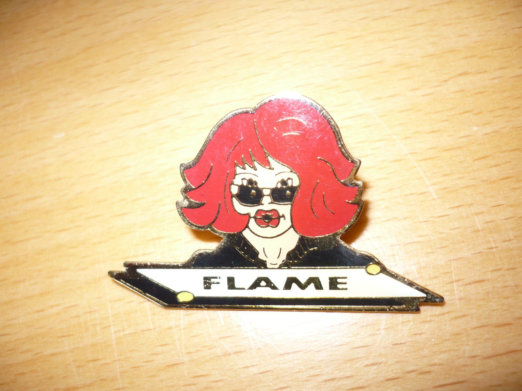 Placchette & Badge: 2 Pins INDIGO & FLAME – Nuovo (secondo la descrizione) da Merzligen venduto da Marthe22 5