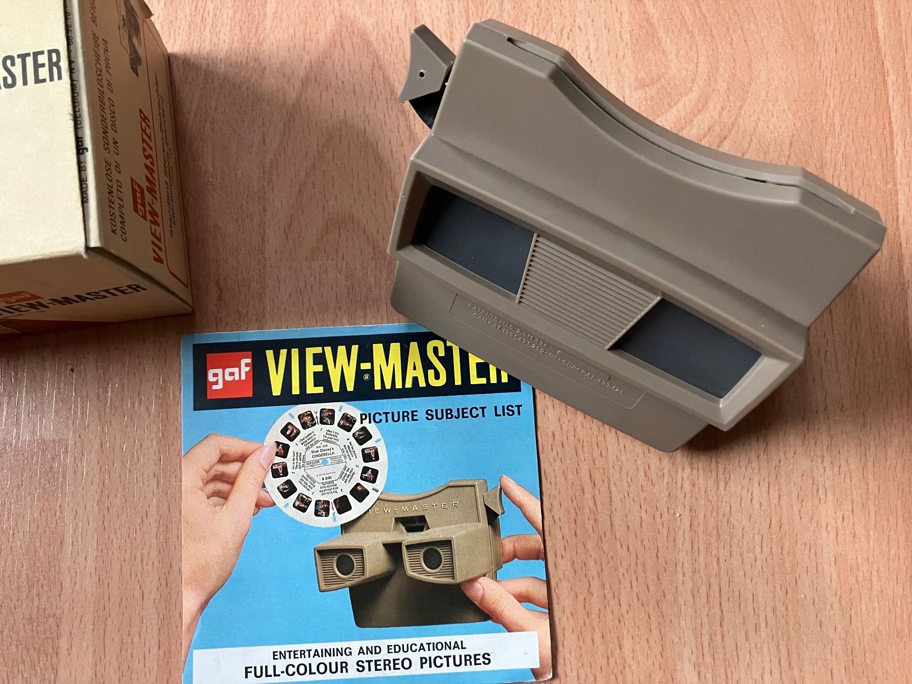 View-master Spielzeuge: Viewmaster Viewer + 3 Reel set Bugs Bunny – Gebraucht aus Zürich von Classic_Collection_Zurich 2
