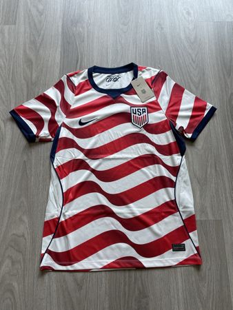 Fussballtrikot Nike USA Grösse M neu mit Etikett