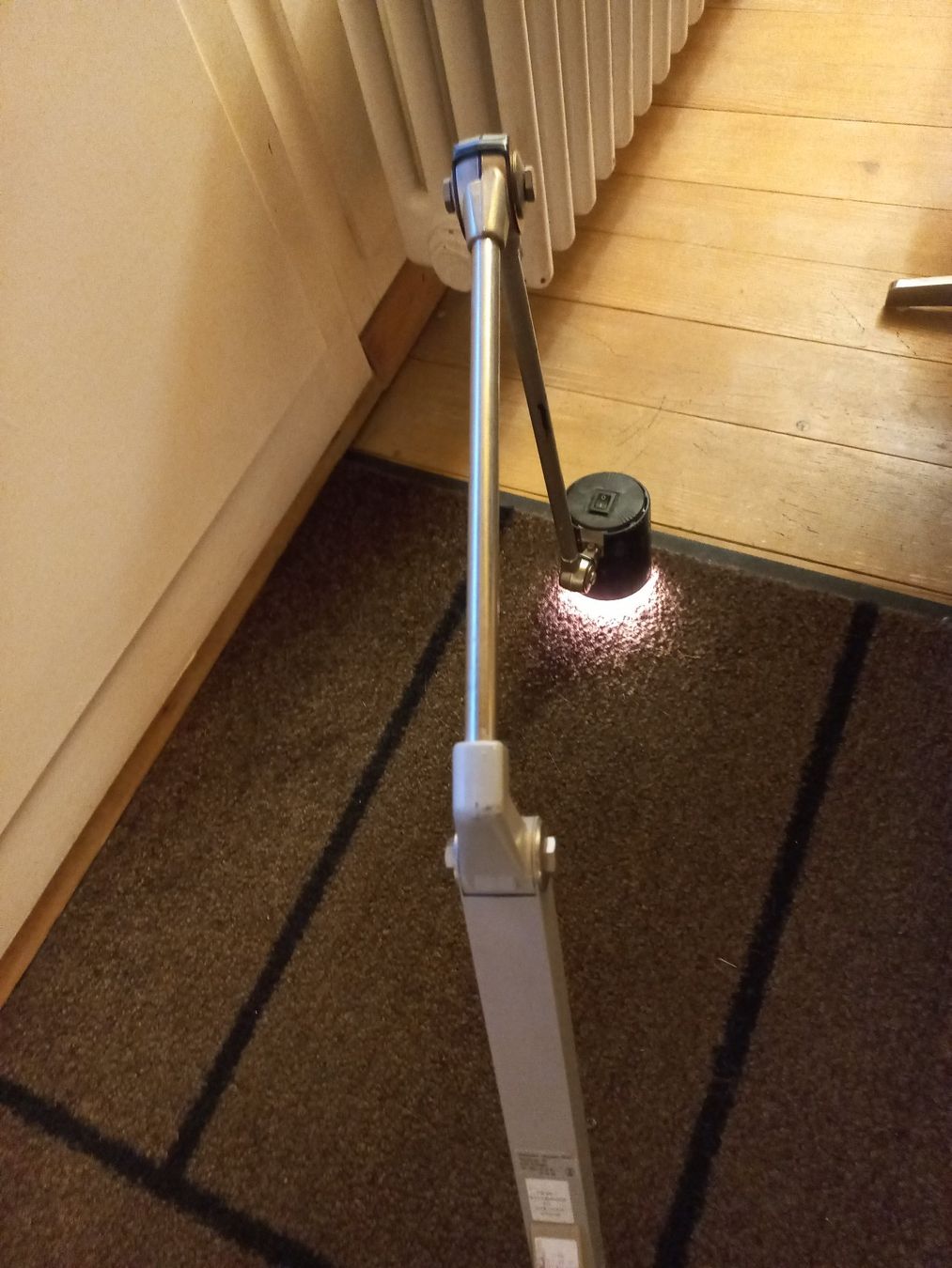 Lampade: Waldmann Leuchte zum anschrauben – Usato da Ammerswil AG venduto da savinir
