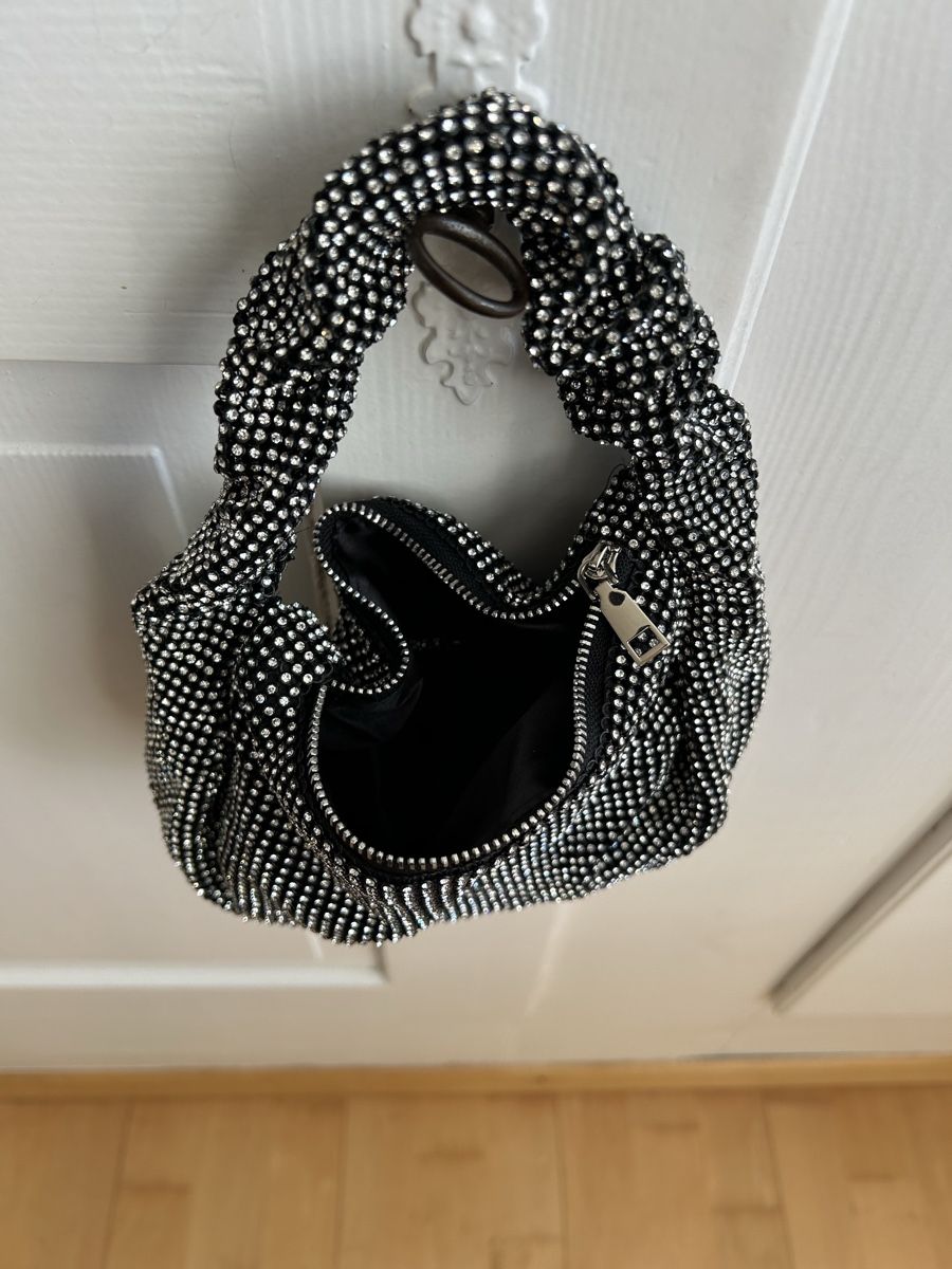 Borse da donna: Schwarze Mini Handtasche mit Strasssteinen - Party – Nuovo (secondo la descrizione) da Gunten venduto da starfish3 2