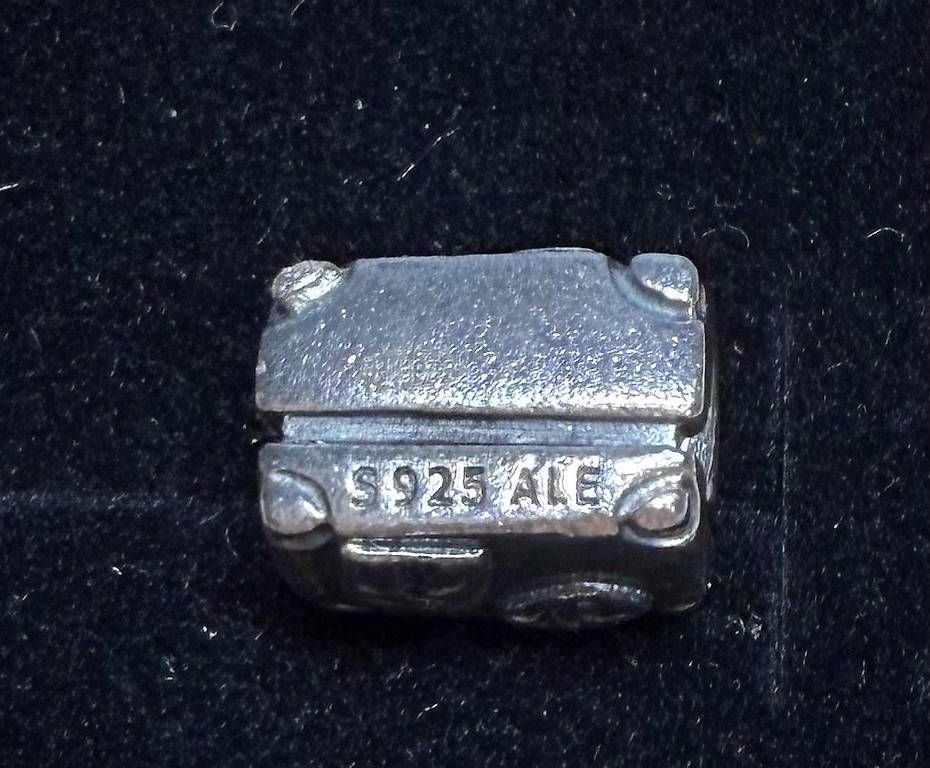 Ciondoli: Original Pandora Charm Koffer&Abenteuer – Usato da Zürich venduto da zai_wnt2 3
