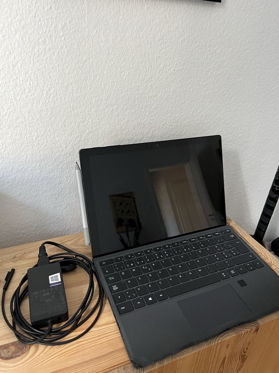 Microsoft Portables: Microsoft Surface 6 pro inkl. Surface Pen – D'occasion à Bern par patrickpfaeffli