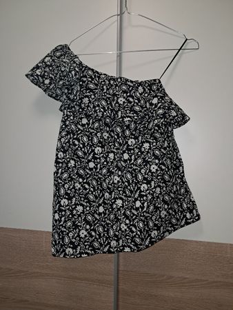Top asymétrique femme motif floral noir blanc taille S