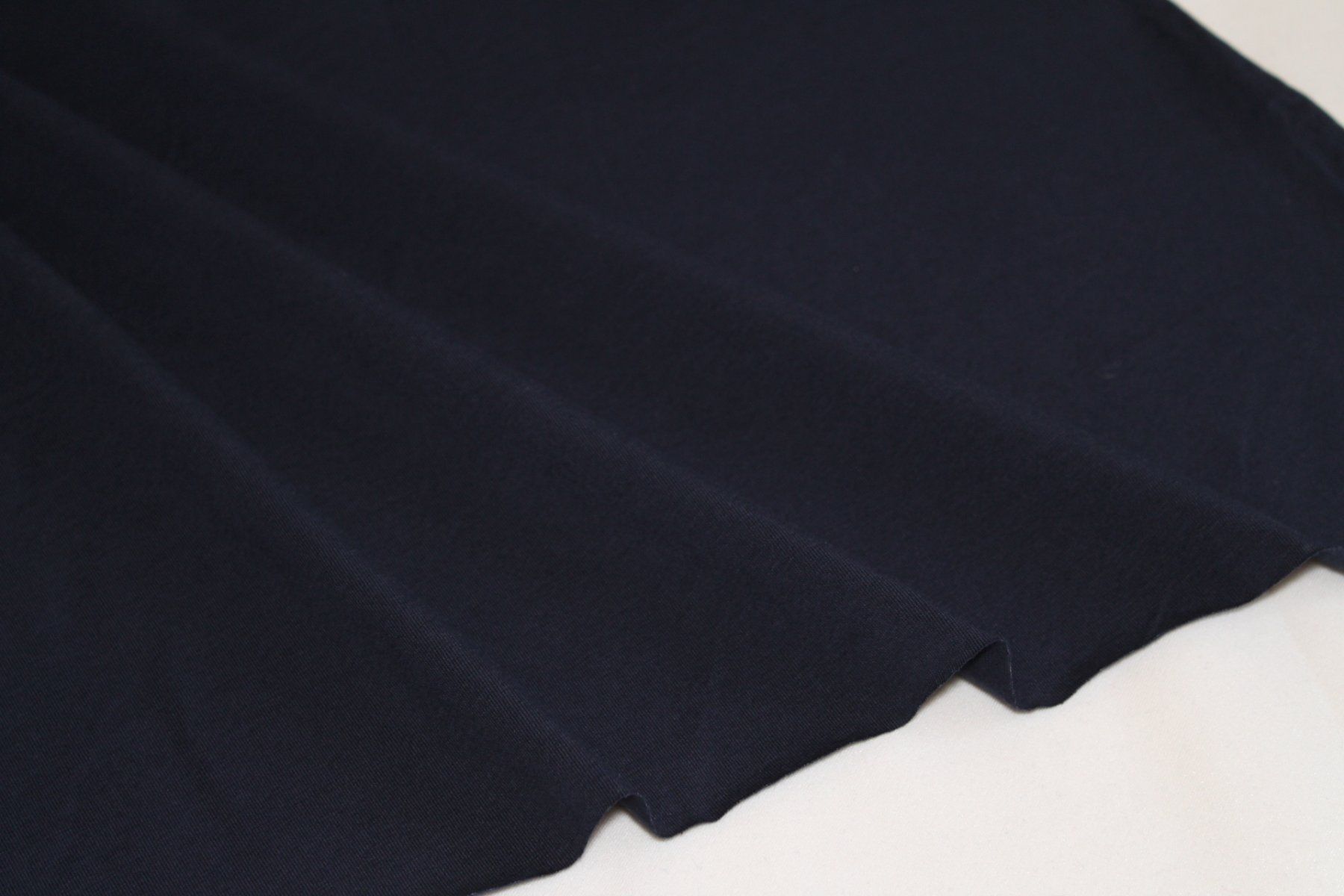 Tessuti: Stoff Baumwolljersey uni d.blau – Nuovo (secondo la descrizione) da Obfelden venduto da solomon111