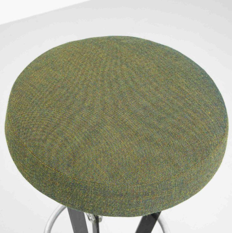 Hocker: Barhocker Grünes Polster – Gebraucht aus Zürich von moebelzuerich 1