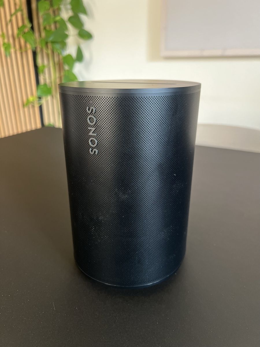 Sonos Lautsprecher: Sonos Era 100 – Gebraucht aus Zürich von CityScapes