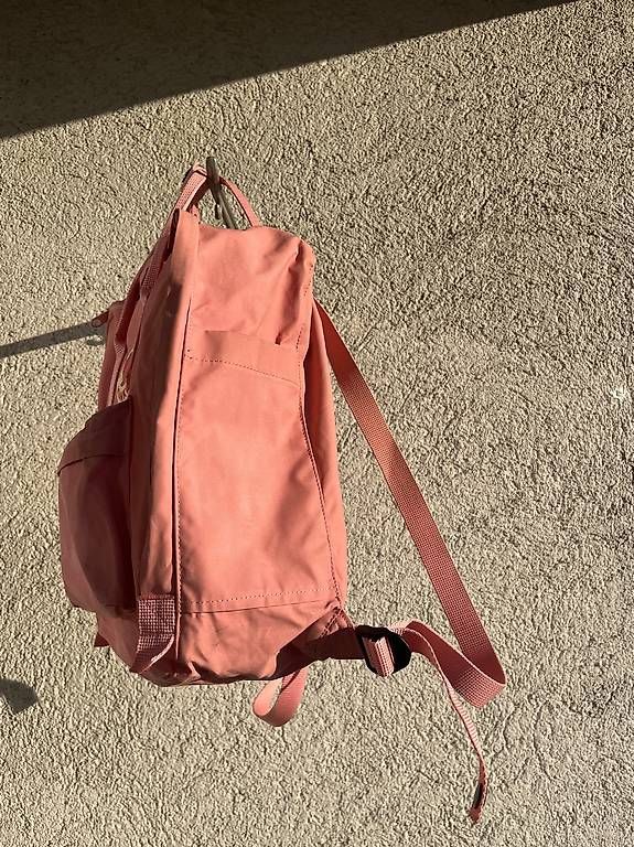 Zaini: Fjällräven Kånken Rucksack – Usato da Thun venduto da noe_5tzm 1
