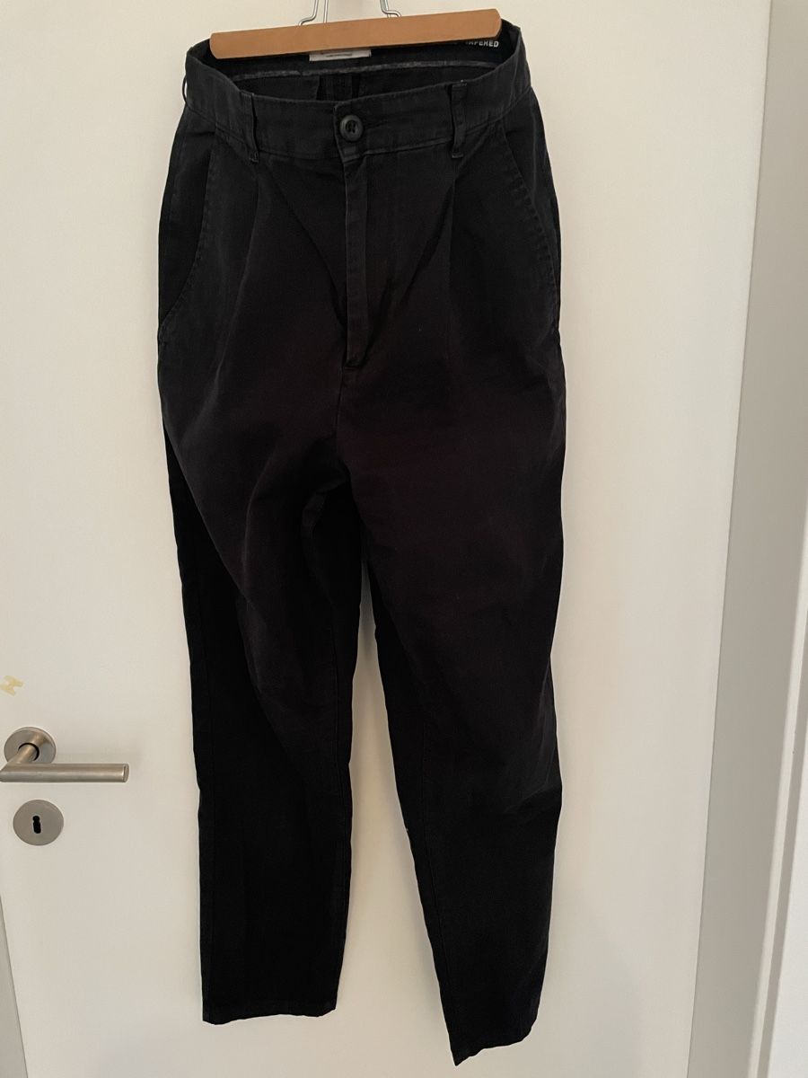 Carhartt Pantaloni: Carhartt WIP Pullman Ankle Pant Schwarz, Grösse 26 – Usato da Busswil TG venduto da Bluewater02