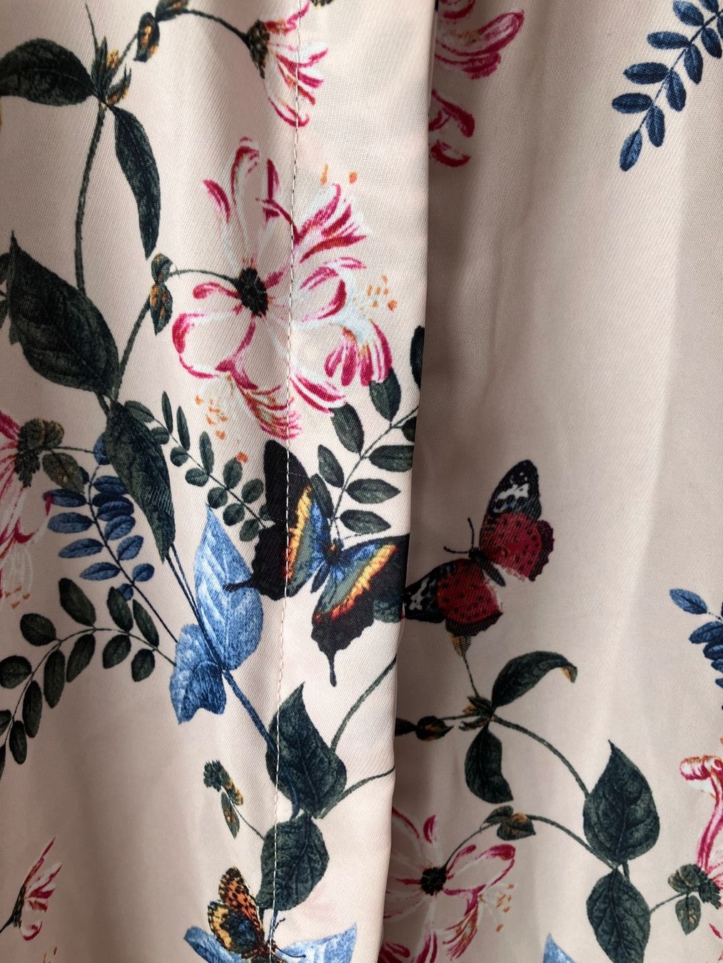 H&M Camicette: Bluse mit Schmetterlingen – Usato da Neftenbach venduto da Moonlight18 2