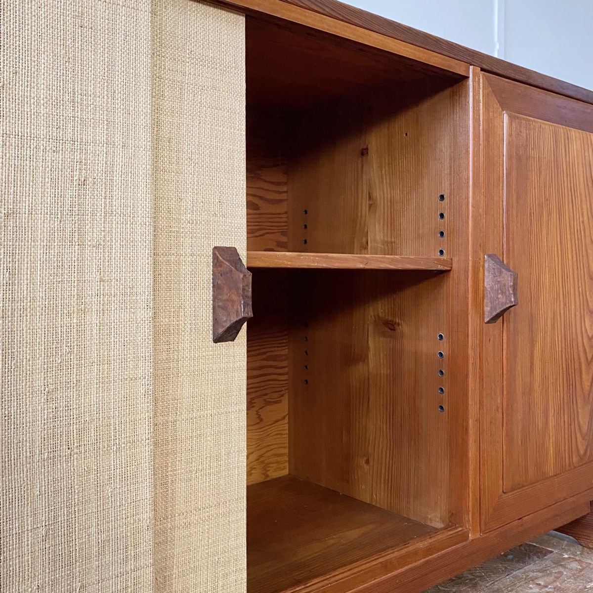 Cassettiere: Sideboard mit Seegras Schiebetüren Kommode im Sproll Stil – Usato da Wetzikon ZH venduto da Deuxieme.shop 6