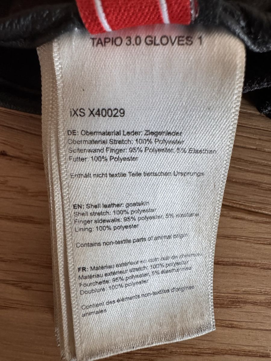 IXS Handschuhe & Handstulpen: IXS Tapio 3.0 Leder Motorradhandschuhe, Schwarz – Gebraucht aus Rickenbach LU von Mita.Chris 3