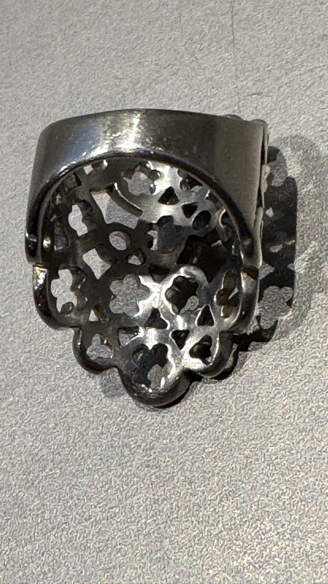 Anelli: Edelstahlring mit Blumenmuster 19mm – Usato da Alchenflüh venduto da Nautic 1