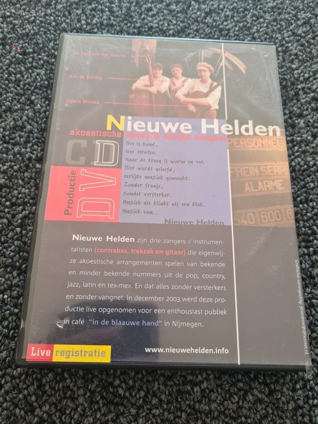 Tutti i DVDs: NIEUWE HELDEN (6881) – Usato da Ruswil venduto da M71 1