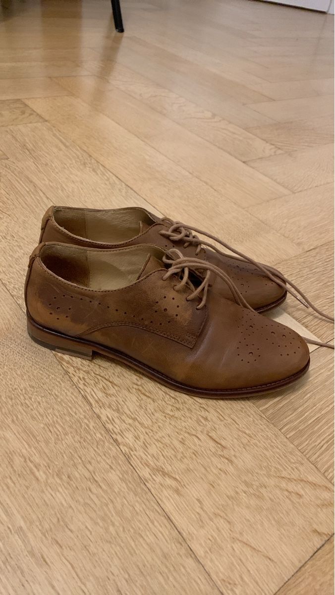 Scarpe da donna: Braune Damen Lederschuhe Grösse 36 – Usato da Laupersdorf venduto da ret_mw5l
