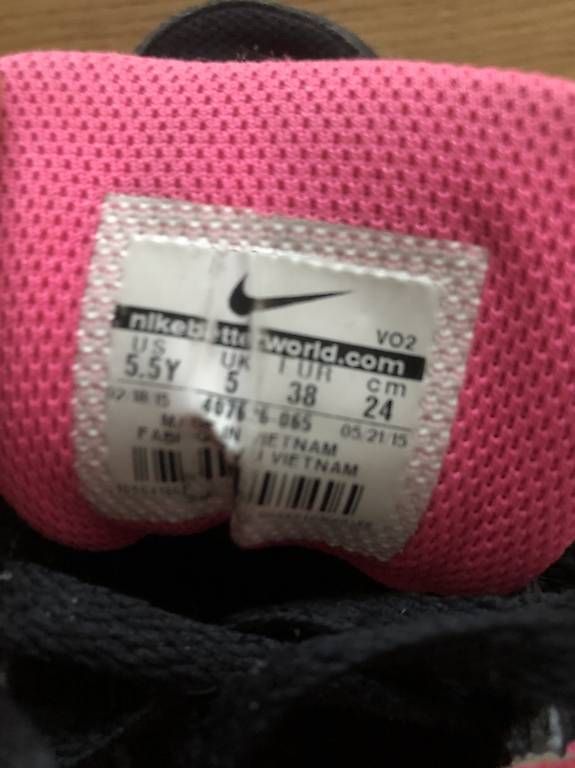Nike Scarpe da donna: Nike Air Command Gr.38 – Usato da Effretikon venduto da mausi212 4