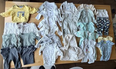 Baby Kleiderpaket Paket Kleidung 24 Teile Grösse 56