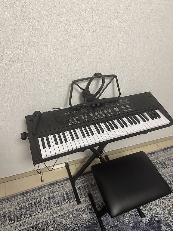 Strumenti musicali: Kinder Klavier  – Usato da Lenzburg venduto da bes_8zjy 2