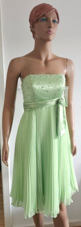 Neues sommerliches, grünes Cocktailkleid, Gr. 38