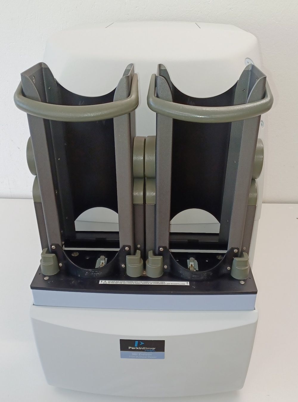 Accessori da laboratorio: PerkinElmer EnVision 2104 – Usato da Niederdorf venduto da LeptonAG_Labor 2