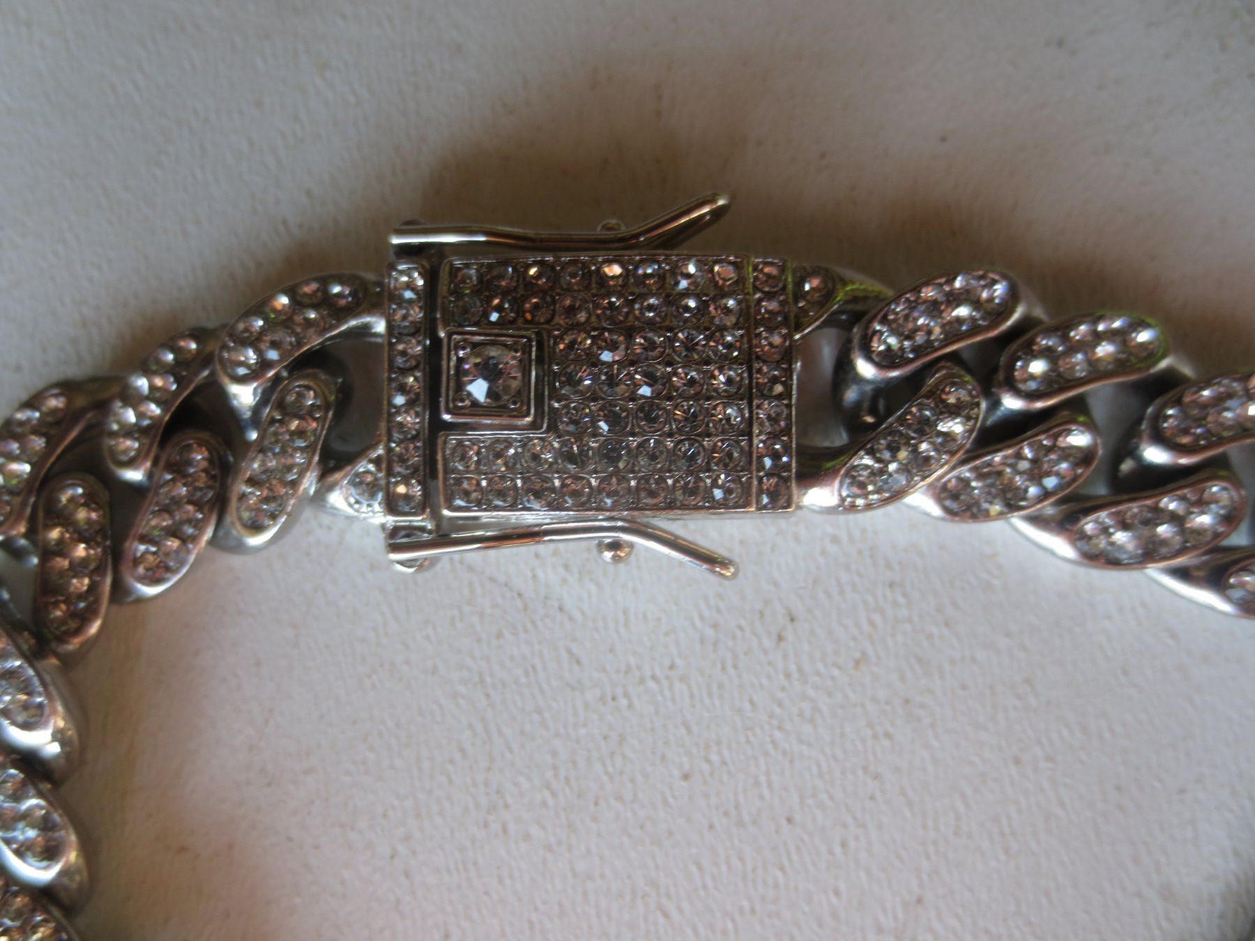 Bracelets: Armschmuck schön – D'occasion à Weier im Emmental par waefler03 1