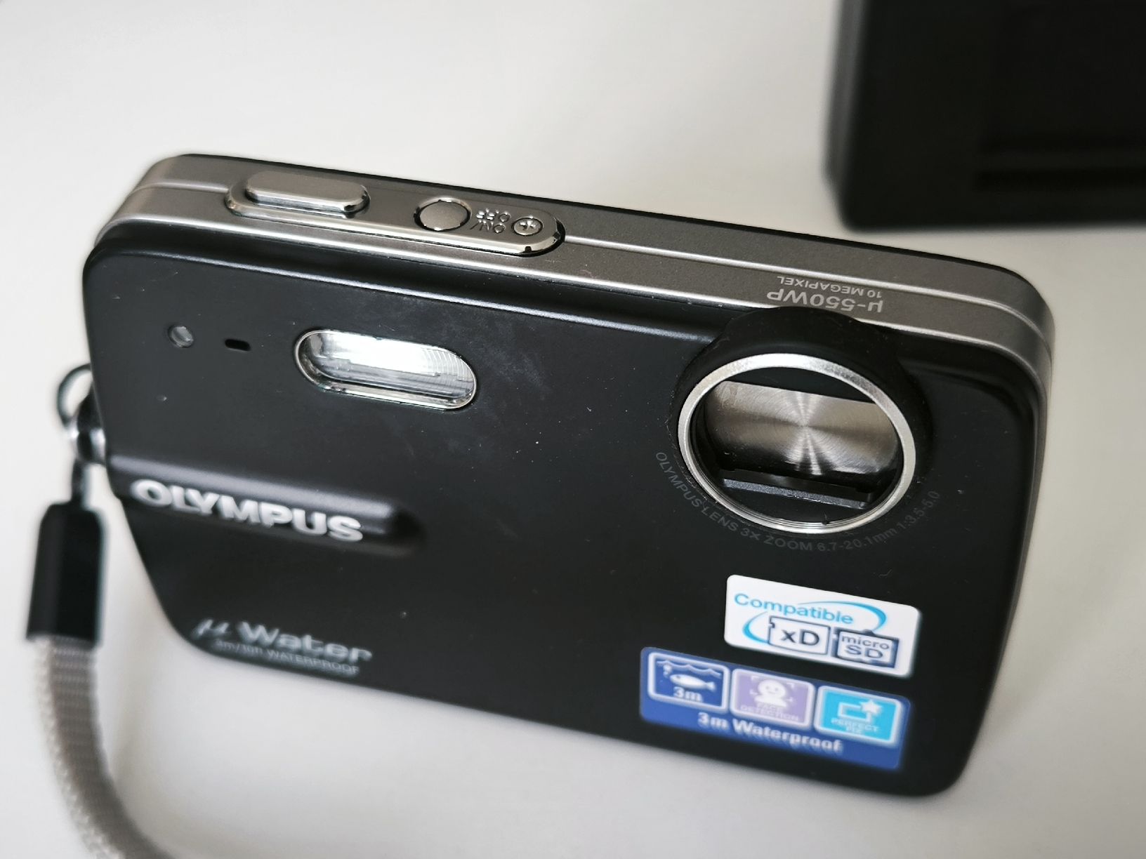 Olympus Fotocamera: Olympus µ550WP Waterproof – Usato da Riaz venduto da vanucaptures 2