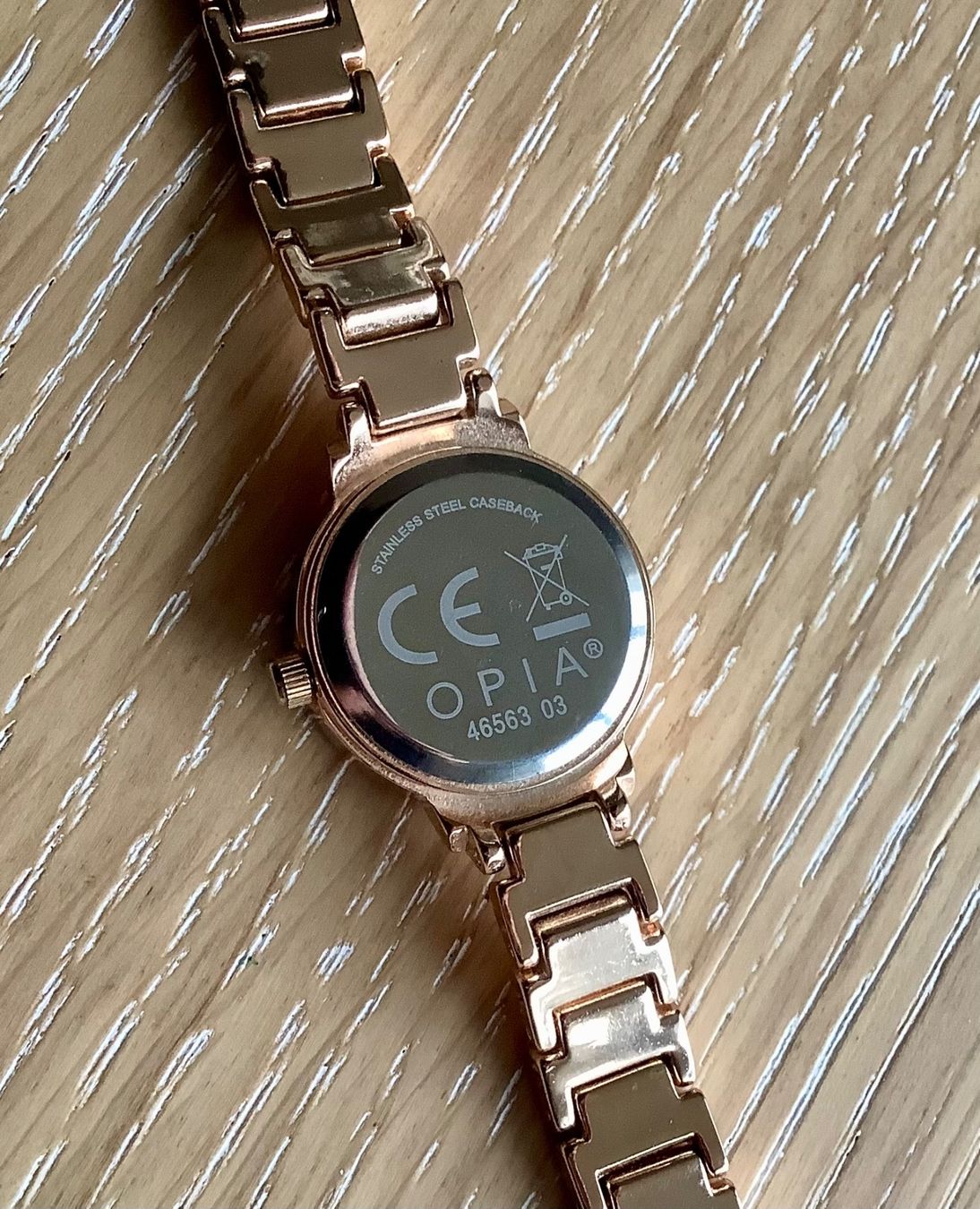 Uhren: Elegante Damenuhr "Opia", Farbe Roségold, Strass – Gebraucht aus Züberwangen von benjause 2