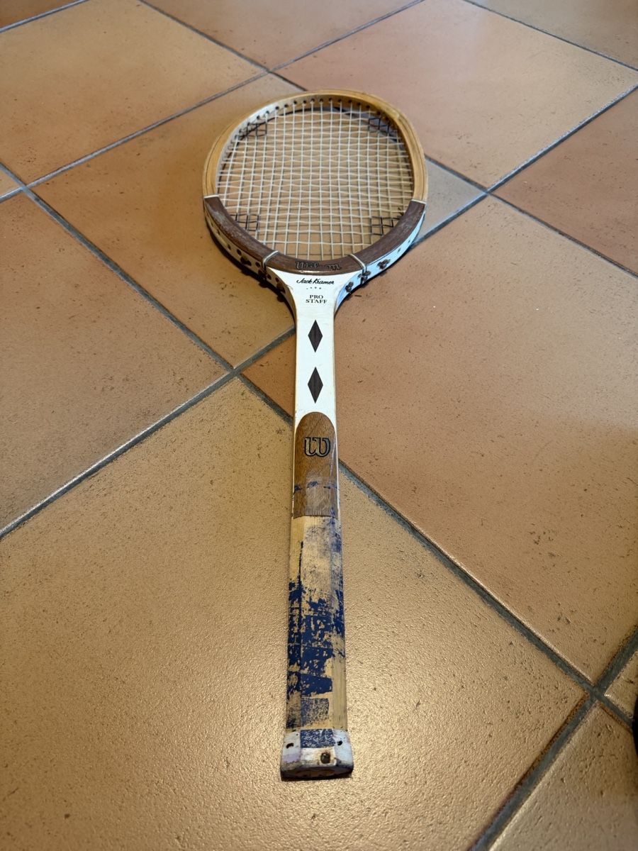 Wilson Racchette: Wilson Jack Kramer Pro Staff Holzschläger – Usato da Obfelden venduto da batman08