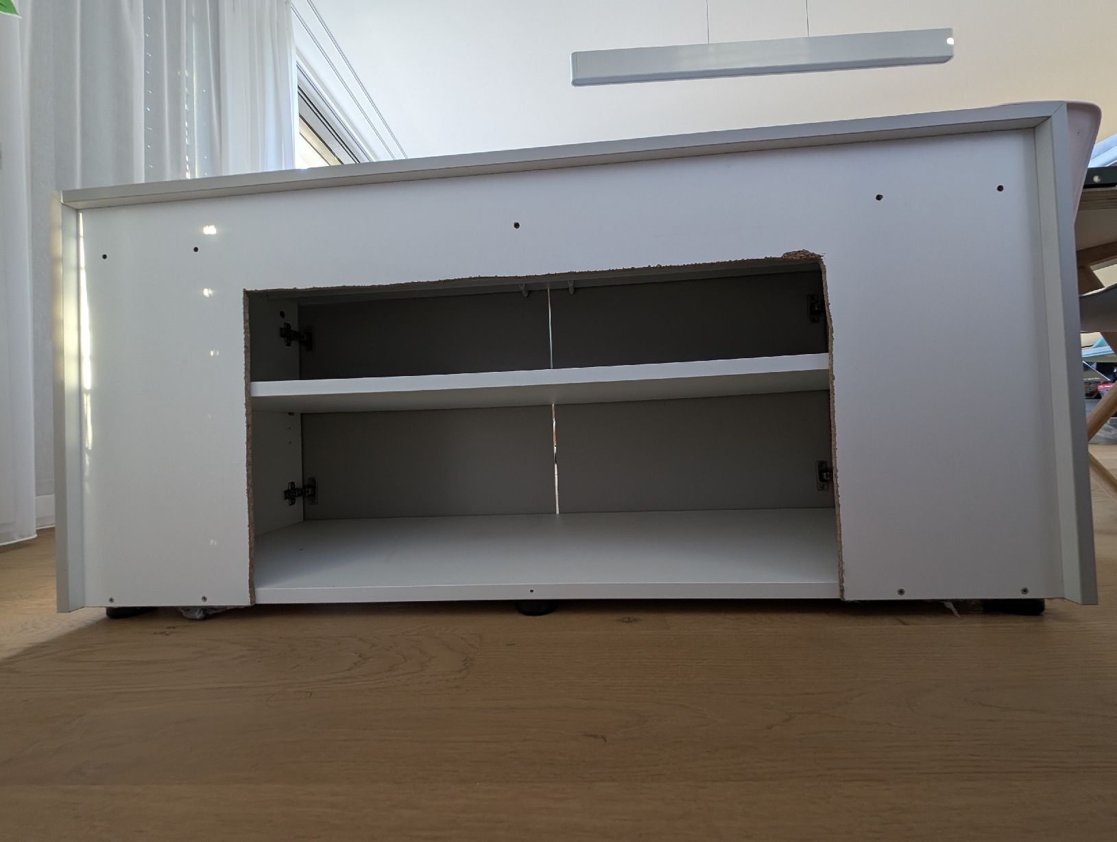 Livique Commodes: Sideboard klassisch mit modif Rückwand – D'occasion à Birmensdorf ZH par marcito88 2