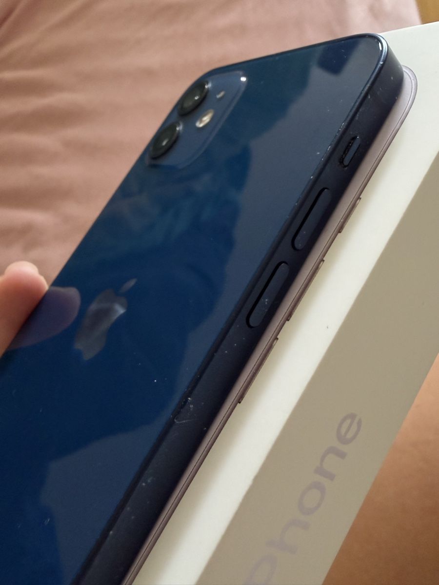 Apple Portables: Iphone 12 blau 128GB – D'occasion à Zürich par mar_5gpw 4