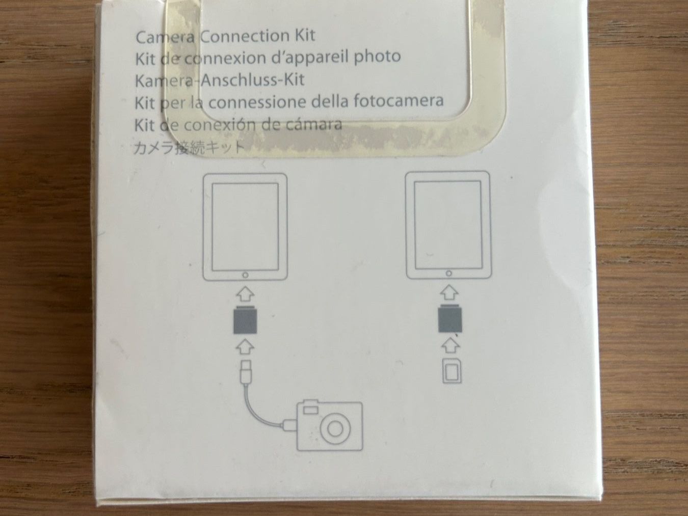 Docking station: Apple iPad 2 Docking station + Camera connector – Usato da Grimisuat venduto da Apr722 6