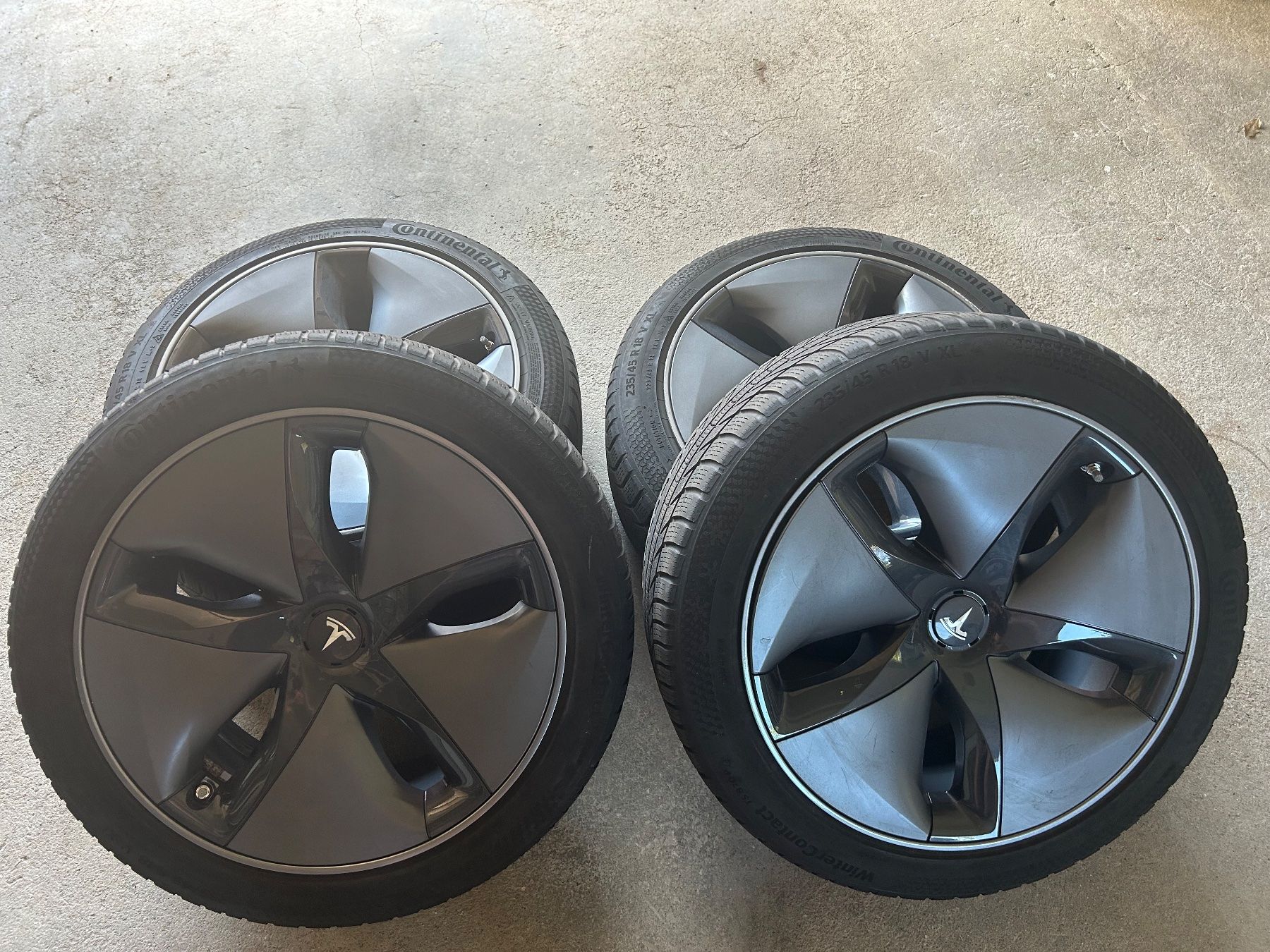 Tesla Pneus & Roues: Tesla Model 3 Winterräder 2021 – D'occasion à Speicher par kodasi 1