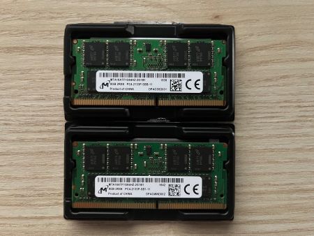 MICRON 2x 8GB MTA16ATF1G64HZ-2G1B12Rx8 PC4-2133P-SBB-11 DDR4