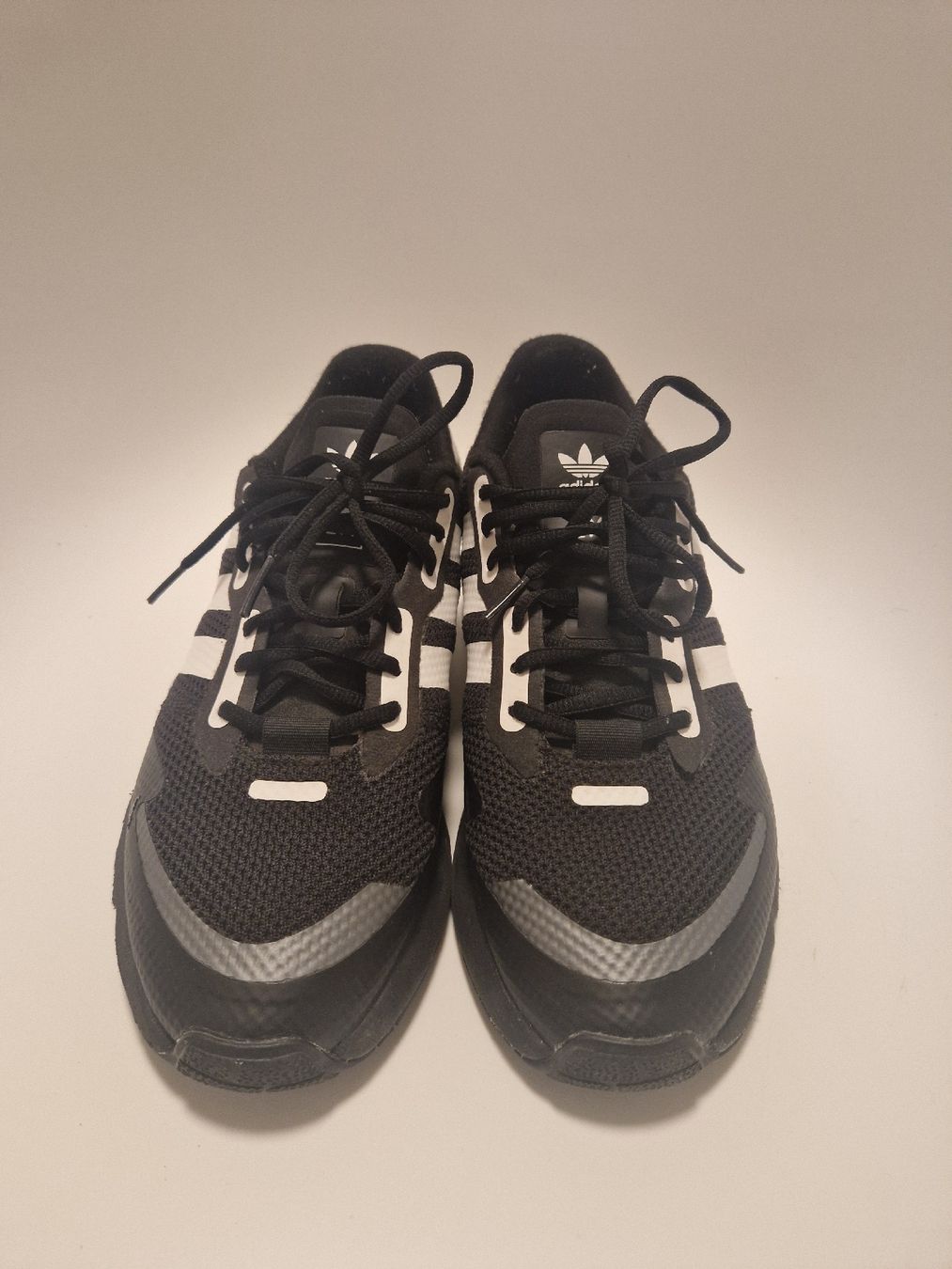 Adidas Scarpe da uomo: Basket Adidas , taille 42-42.5 – Nuovo (secondo la descrizione) da Yverdon-les-Bains venduto da mah_2lkf 1