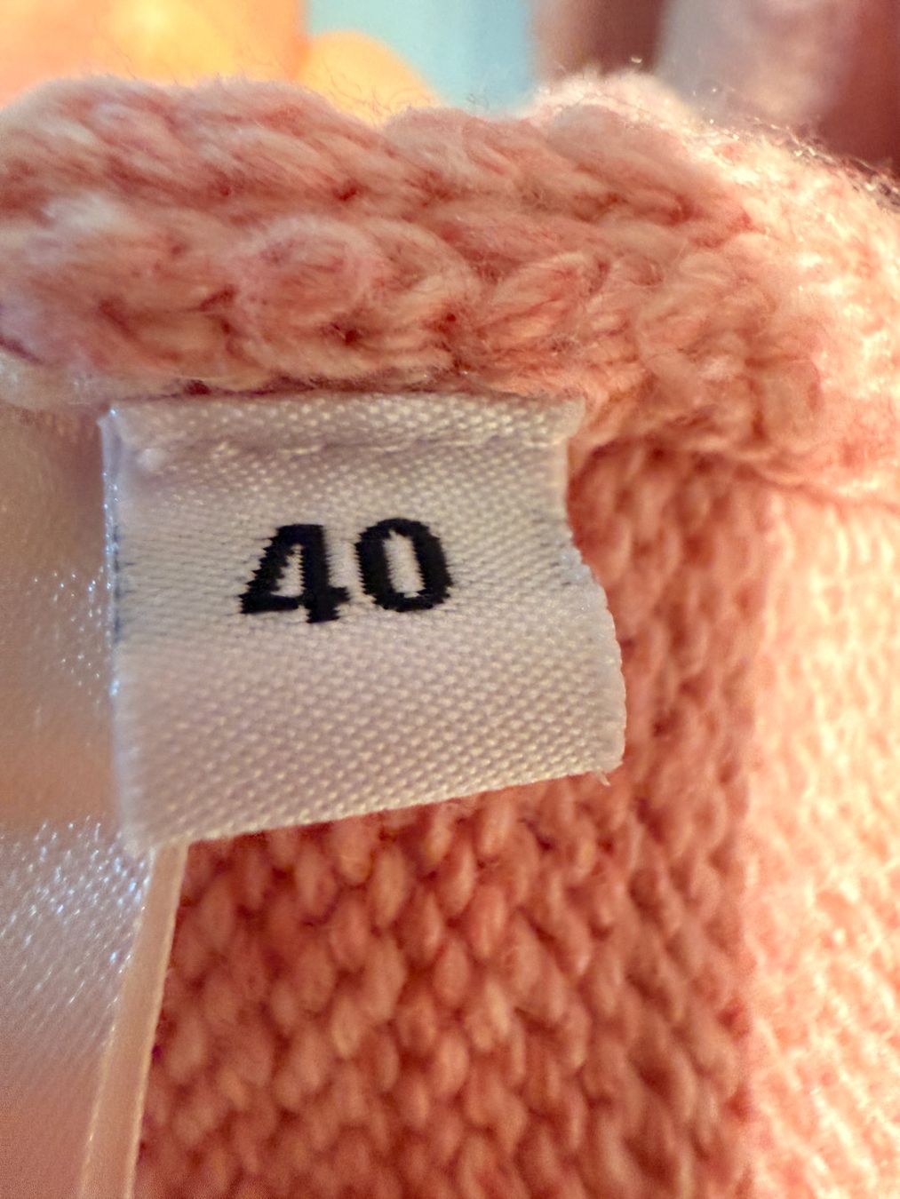 Lotti di vestiti: Kaschmir-Set: Pullover + Hose, rosa/malve, Gr. 40 – Usato da Montreux venduto da Spartack88 3